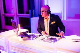 Tucson Wedding DJ | DJ Raza | Tucson Wedding Headliner DJ